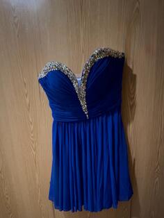 Prodajem Jovani haljinu placena 250e 