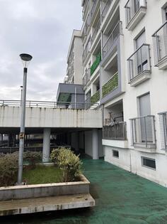 Dvosoban stan 77m2 - Danilovgrad - Centar grada