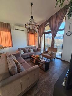 Porodična kuća 115m2 - Danilovgrad - Frutak