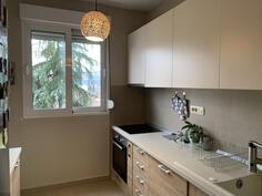 Jednoiposoban stan 67m2 - Podgorica - Blok 6