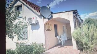 Porodična kuća 63m2 - Podgorica - Tološi