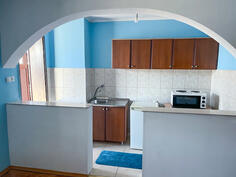 Garsonjera 25m2 - Podgorica - Preko Morače