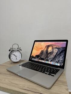 Apple  - 13.3" Intel i5 8GB GB