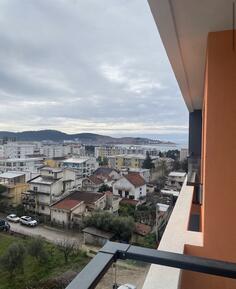 Dvosoban stan 70m2 - Bar - > Okolina grada