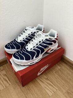 Prodajem Nike TN Paris