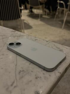 Apple - iphone 15