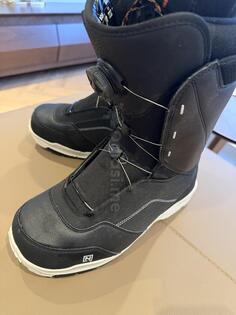Snowboard, Vezovi, Cizme 43,5-44-44,5 odgovaraju tim br. komplet NITRO, koriscen  3x kupljen ove godine. 900e placen, nov
