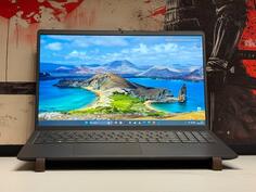 Dell Dell Vostro 3520 - 15.6" Intel i5 16GB GB