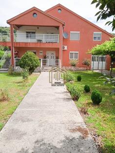 Porodična kuća 212m2 - Danilovgrad - Gornji Martinići