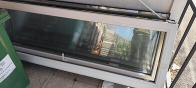 Na prodaju polovna PVC bravarija 