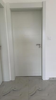 Sobna Vrata - pogled spolja lijeva