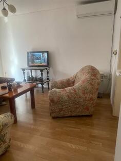 Trosoban stan 0m2 - Bar - Šušanj