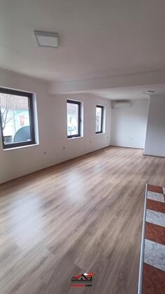 Kancelarija 75m2 - Nikšić - Nikšić (uži dio)