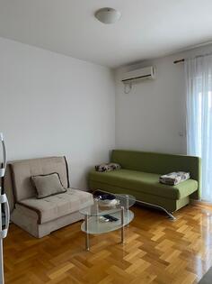 Garsonjera 29m2 - Podgorica - Stari Aerodrom