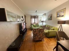 Dvosoban stan 70m2 - Podgorica - Stari Aerodrom