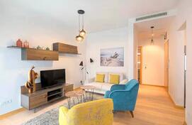 Dvosoban stan 77m2 - Budva - Centar grada