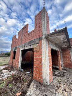 Porodična kuća 150m2 - Danilovgrad - Ćurilac