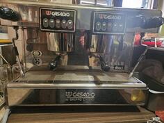 Profesionalni aparat za kafu