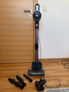 Beko štapni usisivač VRT 94929