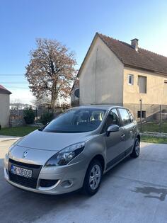 Renault - Scenic - 1.5 dci