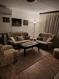 Porodična kuća 90m2 - Podgorica - Stari Aerodrom