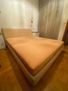 Prodajem francuski krevet 160x200