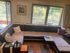 prodajem ugaonu garnituru