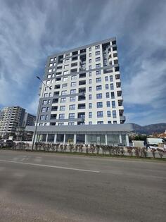 Dvosoban stan 57m2 - Bar - Centar grada