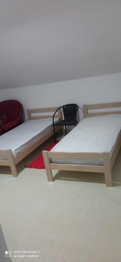 Troiposoban stan 120m2 - Tivat - Krašići Krasici