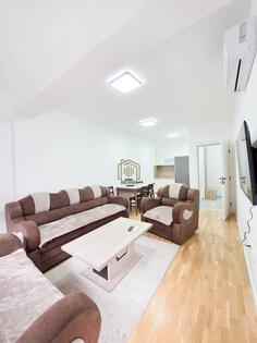 Jednosoban stan 45m2 - Podgorica - Stari Aerodrom