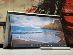 HP  - 13.3" Intel i5 8GB GB