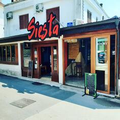 Lokal 67m2 - Tivat - Centar grada