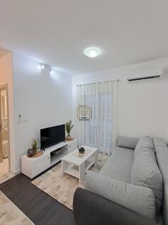 Garsonjera 26m2 - Podgorica - Zabjelo