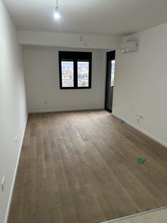 Jednosoban stan 43m2 - Podgorica - Stari Aerodrom