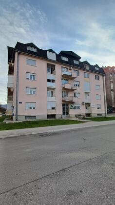 Jednosoban stan 42m2 - Nikšić - Nikšić (uži dio)