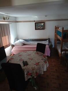 Dvosoban stan 60m2 - Berane - Budimlja