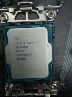 Intel - i5  - 4.4GHz