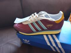 adidas patike 42.2/3 nove