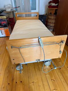 Prodajem trofazni generator Cena 400 e 