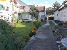 Porodična kuća 300m2 - Temerin - Temerin (uži dio)