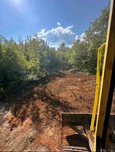 Građevinsko zemljište 600m2 - Danilovgrad - > Okolina grada