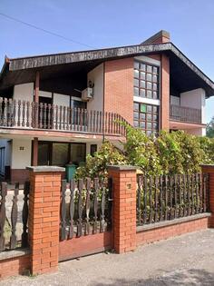 Porodična kuća 145m2 - Bačka Topola - Bačka Topola (uži dio)