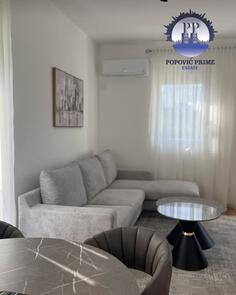 Dvosoban stan 70m2 - Podgorica - Zagorič