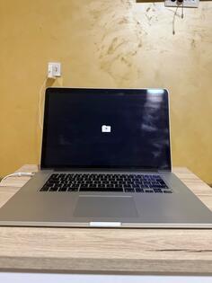 Apple  - 15.4" Intel i7 16GB GB