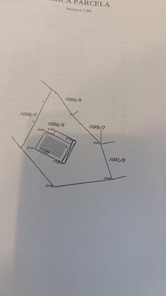 Građevinsko zemljište 561m2 - Tivat - Mrčevac