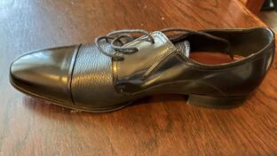 Prodajem NOVE muške elegantne cipele DINO BIGIONI br 44