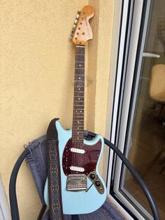 Elektricna gitara Squier Mustang Classic Vibe 60s