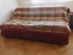 Prodajem garnituru na razvlacenje