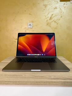 Apple  - 15.4" Intel i7 16GB GB
