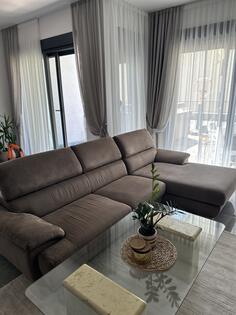 Prodaje se italijanska garnitura sa foteljom